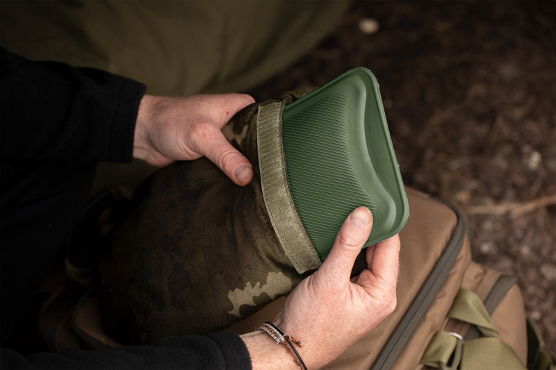 Load image into Gallery viewer, Korda - Thermakore Hot Water Bottle
